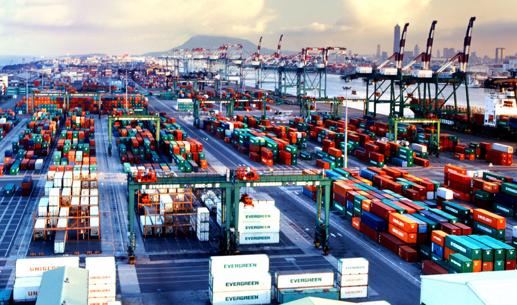 Thực trạng và giải pháp phát triển các trung tâm Logistics tại Việt Nam hiện nay